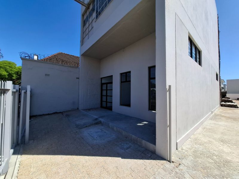 72m2 Newly Developed, Mixed-Use Space To Let in Maitland, Cape Town