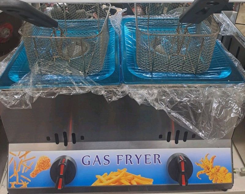 Gas, fryers, double brand new in box