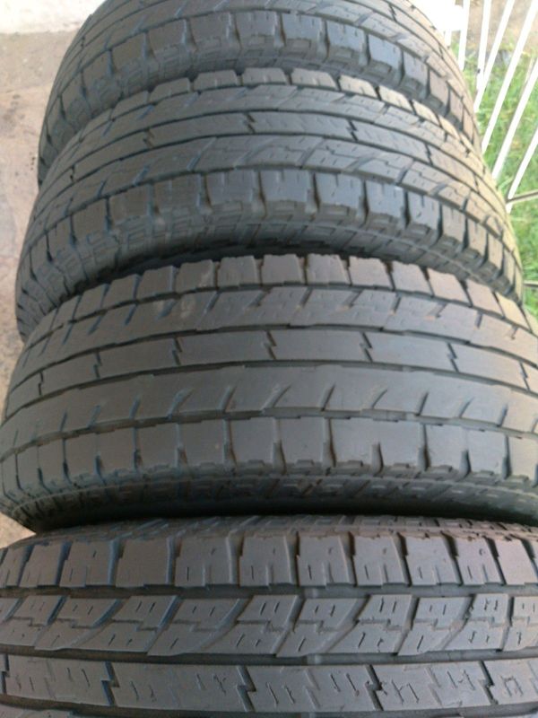 4x 245/75/17 Yokohama Tyres 80%tread excellent conditions