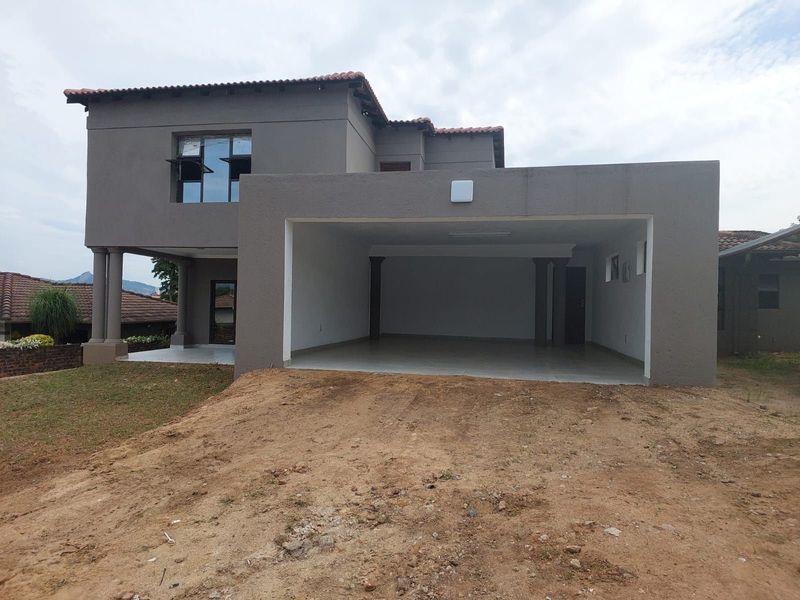 5  Bedroom house for sale in Stonehenge Ext 5