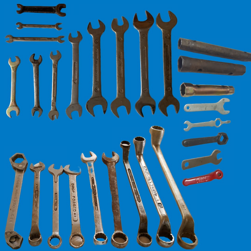 HAND TOOLS: A COLLECTION  OF 28 WRENCHES