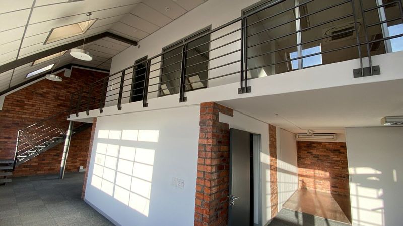 229m² Commercial To Let in De Waterkant at R170.00 per m²