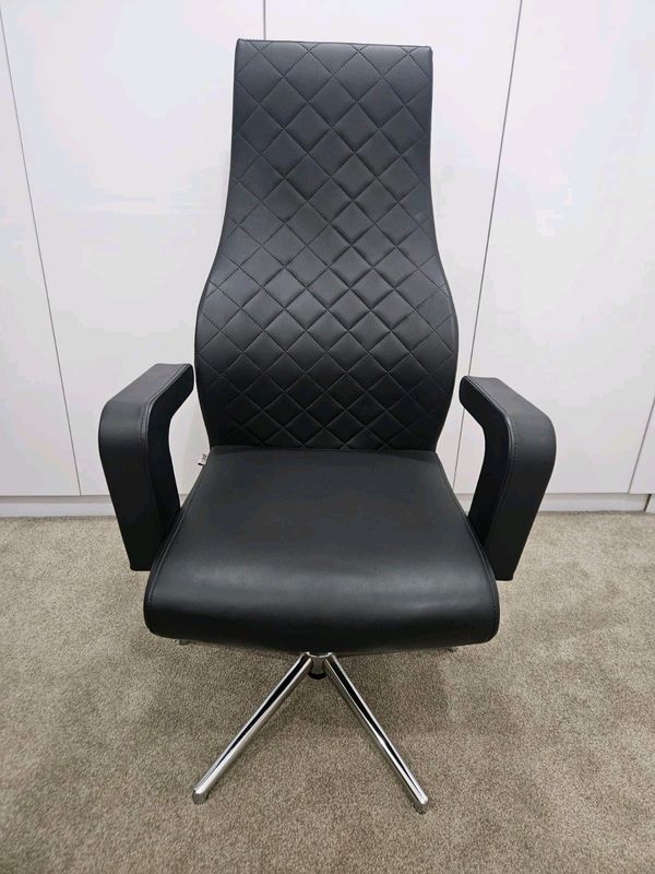 Office Table and Chair available, Centurion Atea
