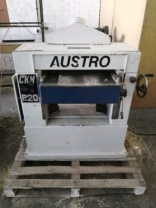 Austro Boss machinery 500mm wide thicknesser