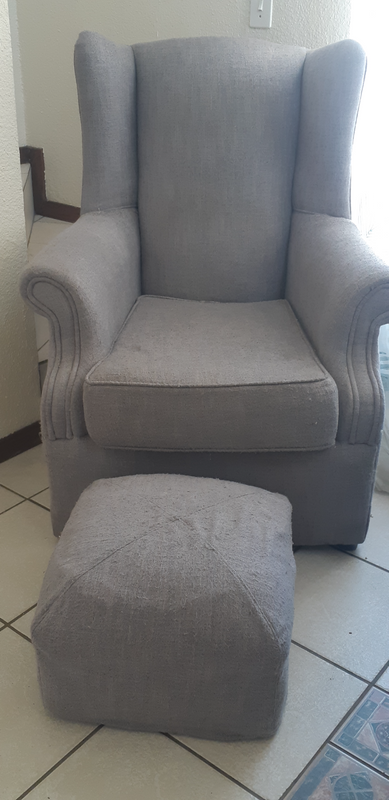 Super comfy rocking couch/throne with footstool