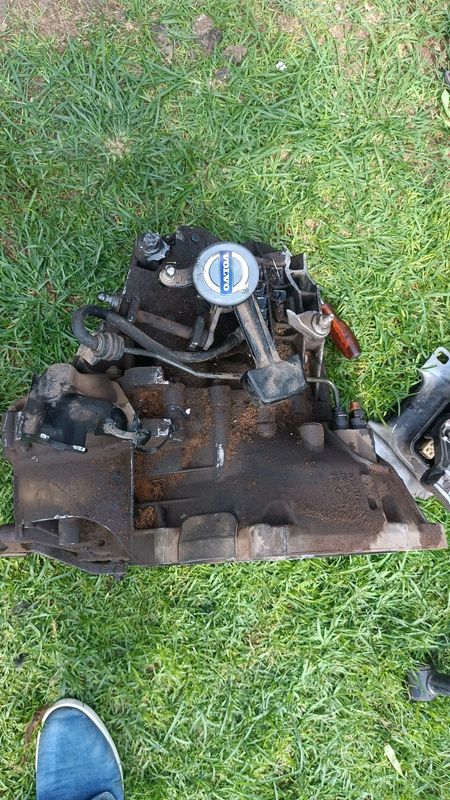 VOLVO C30 Gearbox Manual 5 speed