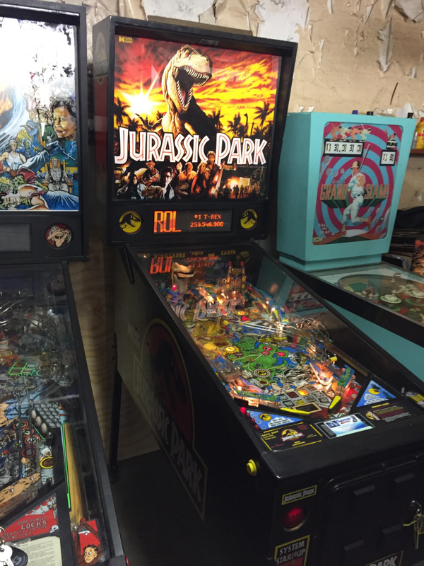 Jurassic Park Pinball Machine, a Data East Pinball Machine