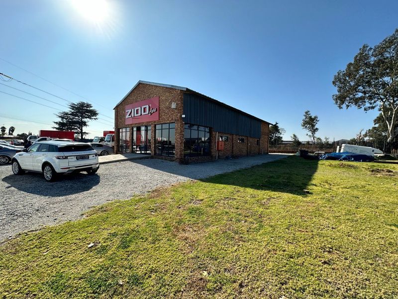 250m² Commercial To Let in Apex at R248.00 per m²