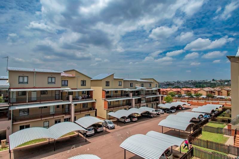 Well positioned Midrand Rental - Available 1st June 2024!