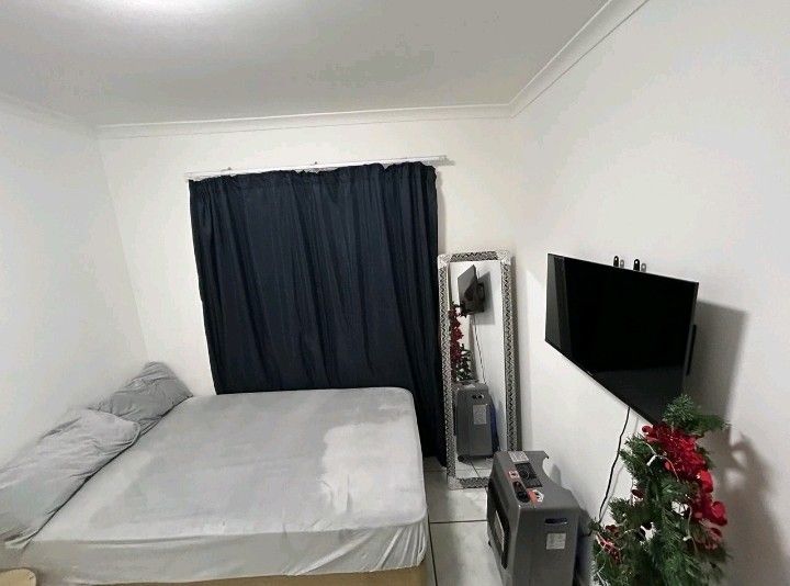 A room to rent for short stay