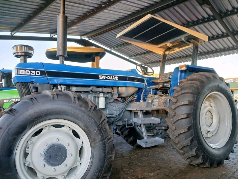 New Holland 8030 4WD, 6cyl 120hp/91KW, Completely Rebuilt&#43; New tyres