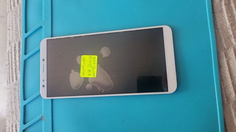 Huawei y7 2018 replacement lcd no frame