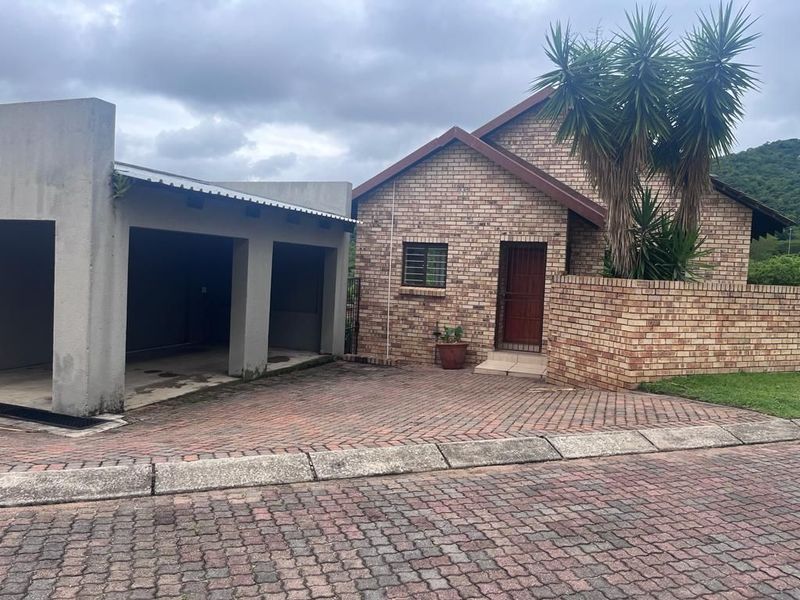2 Bed house for Sale in Stonehenge Ext 7  (Waden Hill)