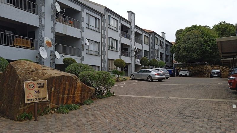 2 Bedroom Apartment For Sale in Northgate