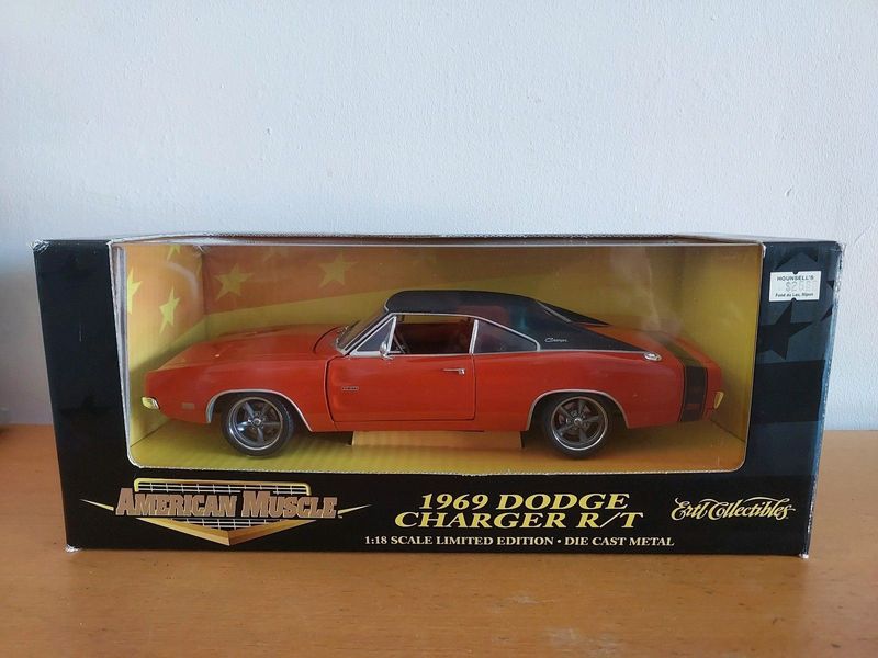1:18 1969 Dodge Charger R/T