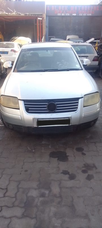 VW PASSAT 1.9TDI SILVER CAR FOR STRIPPING AND ENGINE FOR SALE