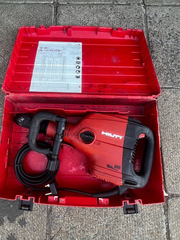 HILTI Demolition Hammers And Breakers
