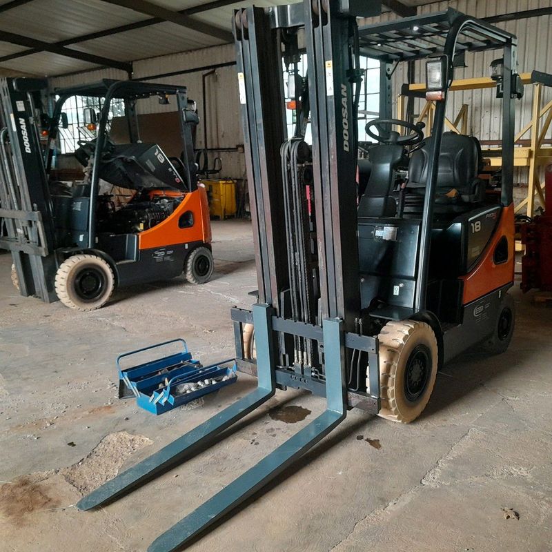 Doosan 1.8 ton Forklift
