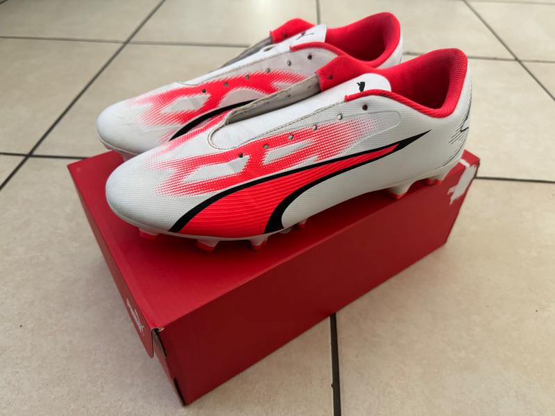 Puma Ultra Soccer Boots(Laces)