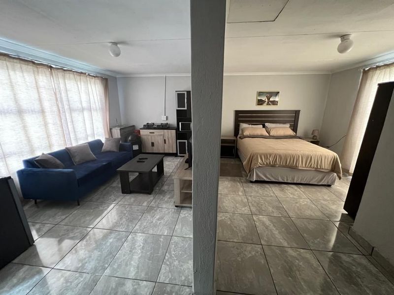 Bachelor and 1 Bedroom apartments (Fully furnished) Steelpoort and Burgersfort area
