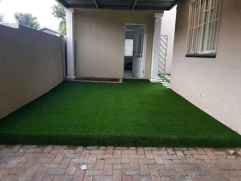 Artificial grass  0722586140