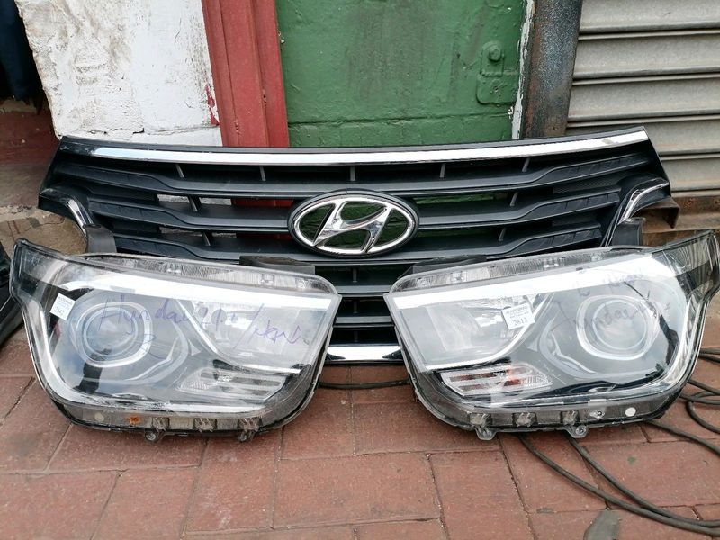 Hyundai H1 Bus Headlights And Grill For Sale 0718191733&#39;WhatsApp Kato Auto Spares