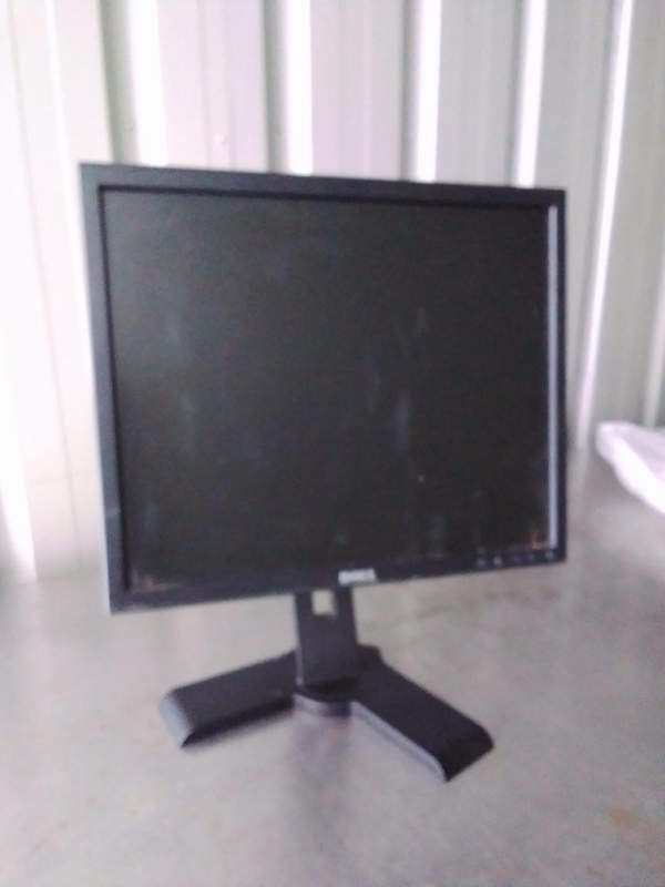Dell computer screen