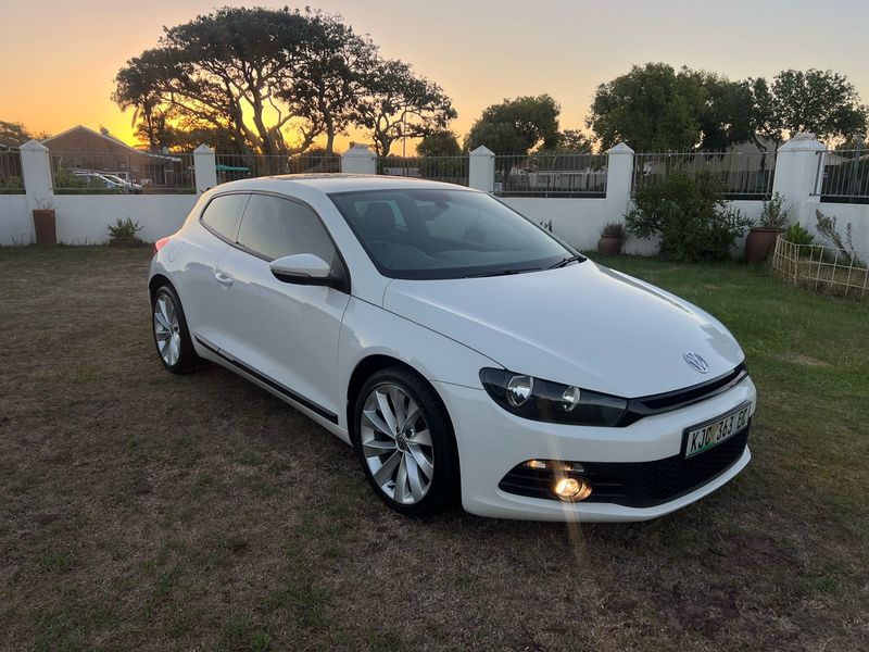 2.0 DSG VW Scirocco - Immaculate