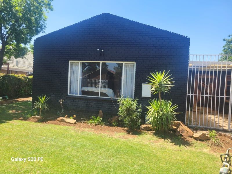 HOUSE FOR SALE IN MEYERTON EXT 6