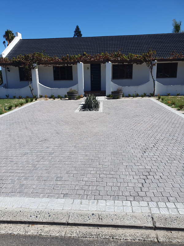 &#34;Your driveway, our passion - Dura Pave installations are always in fashion!&#34;