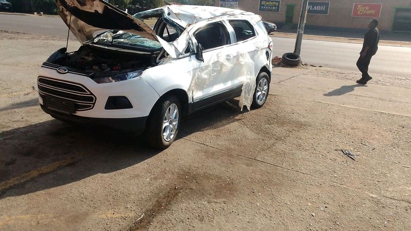 Ford EcoSport 1.0 ecoboost stripping for spares