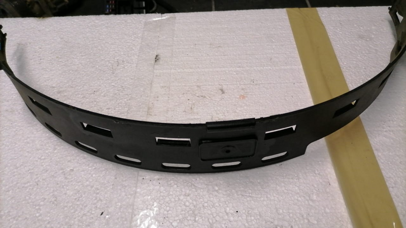 Land Rover Disco 4 Cowling Bracket available