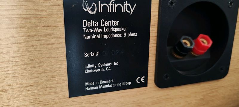 Infinity center speaker
