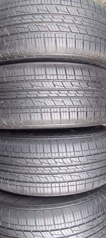 A set of 245/65R18 Kumho tyres 99% thread like new no patches no plug still in perfect condition