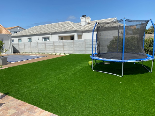 Come to Stone and Bark for good quality and low maintenance Artificial Lawn to upgrade your garden