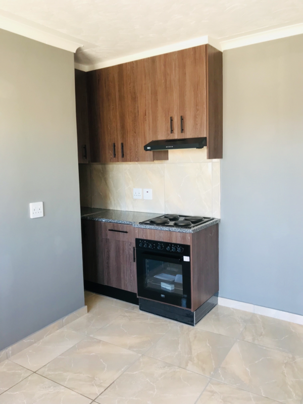 Bachelor flat for rent in Makhaza Khayelitsha