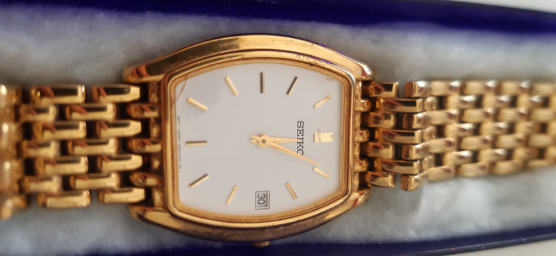 Gold Seiko watch for sale