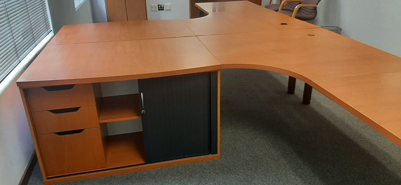 Office desks x 2 modern brand new with lockable cupboards &amp; 5 shelf wall unit