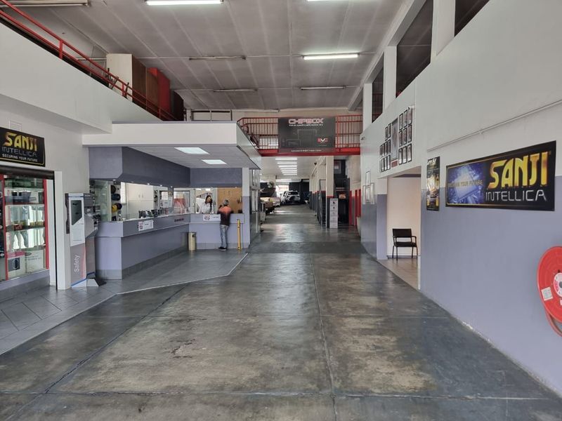 15 Ampthill Avenue and 26 Lake Avenue | Prime Workshop Space to Let in Benoni