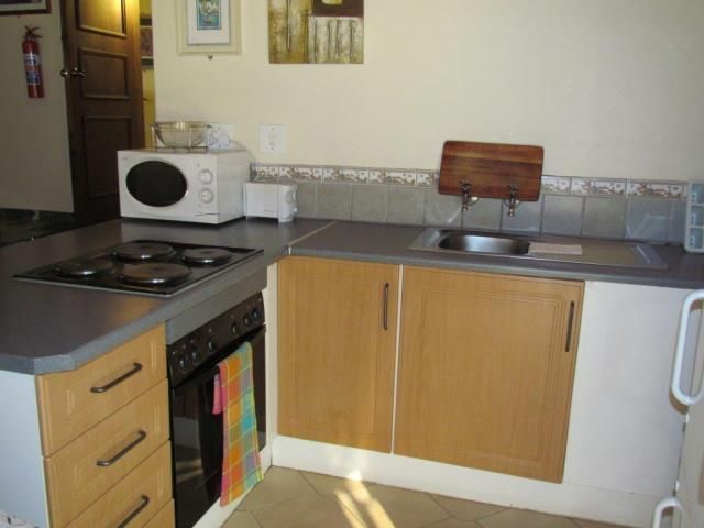 Comfortable furnished apartment offers 1 Large Bathroom with a shower