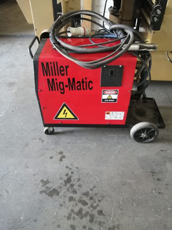 Miller migmatic 253 mig welder in very good condition