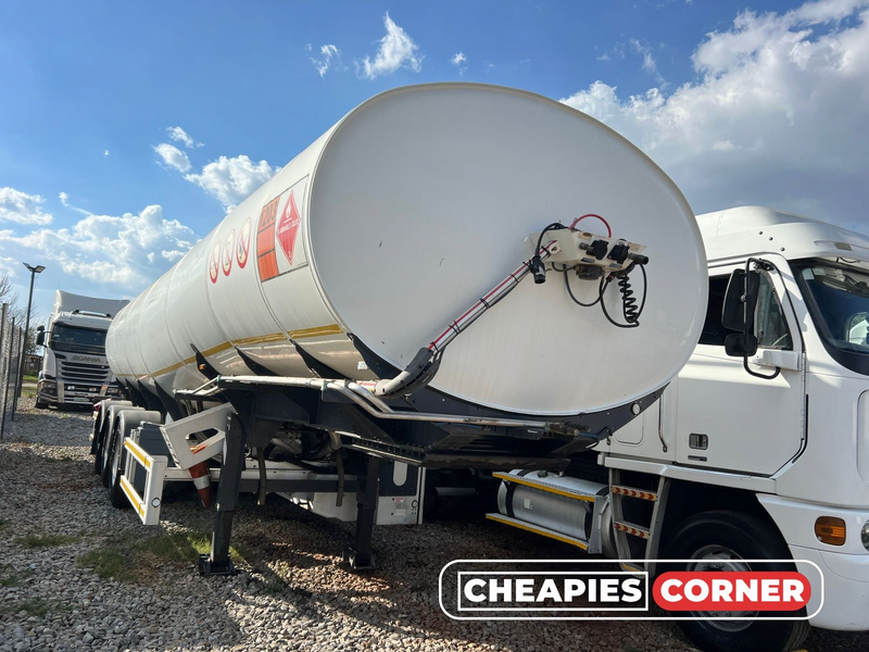 ● Durban Investors, Buy This GRW 40 000 Litres Fuel/ Diesel Tanker And Create employment ●