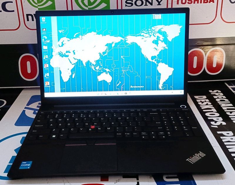 Extremely powerful Lenovo deco-core (10 cores!) i5 12th gen FHD laptop