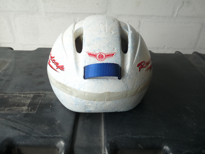 Cyclist safety helmet