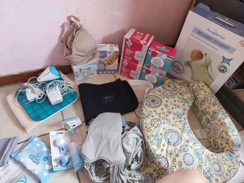 Babby and postpartum goods. from clothing to babby monitors, breast feeding pillows and more