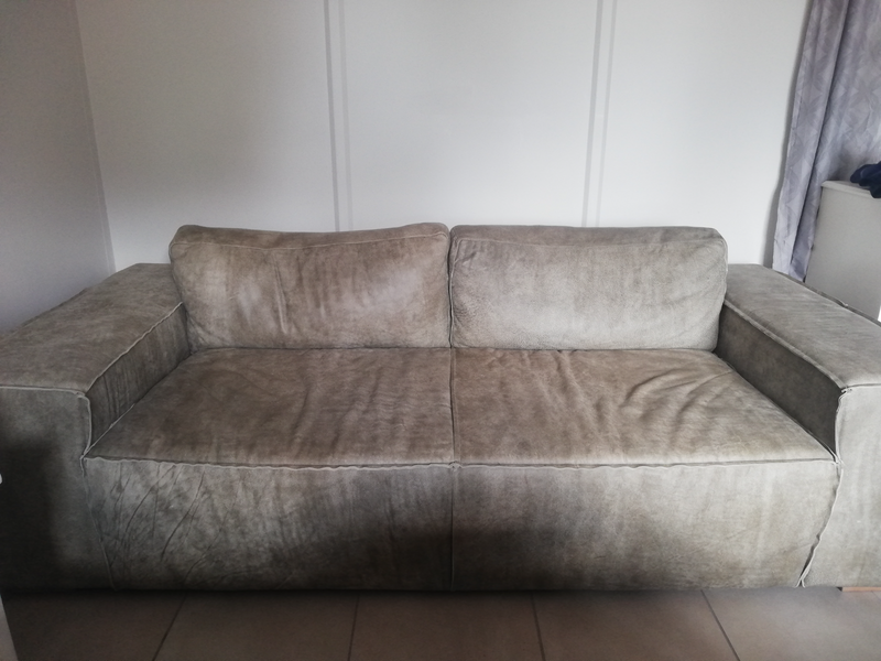 Roma sofas reverse stitch x 2