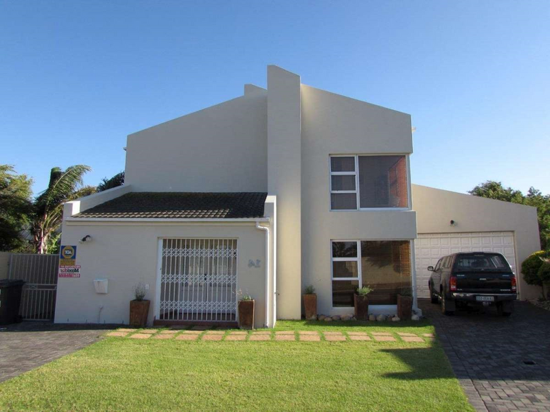 THREE BEDROOM HOUSES FOR AROUND R 1.975 M …