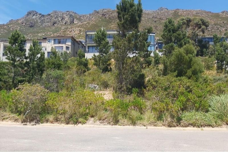 Vacant land/Plot (870 sqm) for sale in Mountainside, Gordons Bay