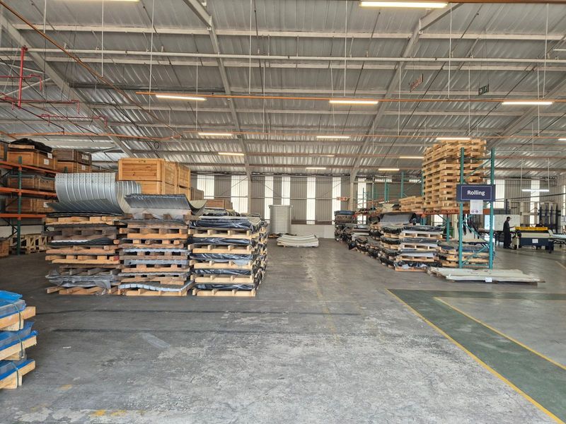 Warehouse To Let : 500 sqm &#64; R85 per sqm - Westmead