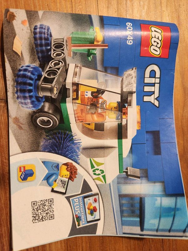 LEGO - Small streetsweeper 60249